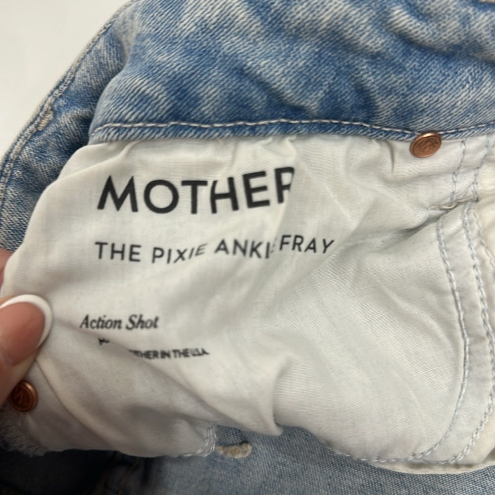 Mother The Pixie Ankle Fray Light Wash Distressed button fly jeans size 26 - Picture 11 of 14
